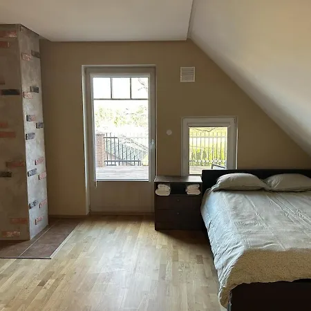 A Cozy And Spacious Three-bedroom Semi-detached House Awaits Guests Nyaraló *
